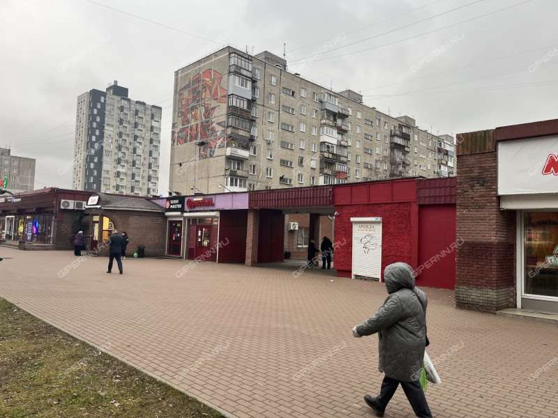 помещение под торговую площадь на проспекте Кораблестроителей