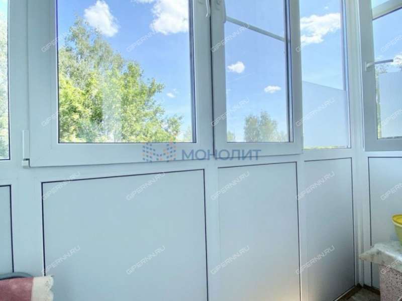 однокомнатная квартира на улице Набережная дом 9 посёлок Октябрьский