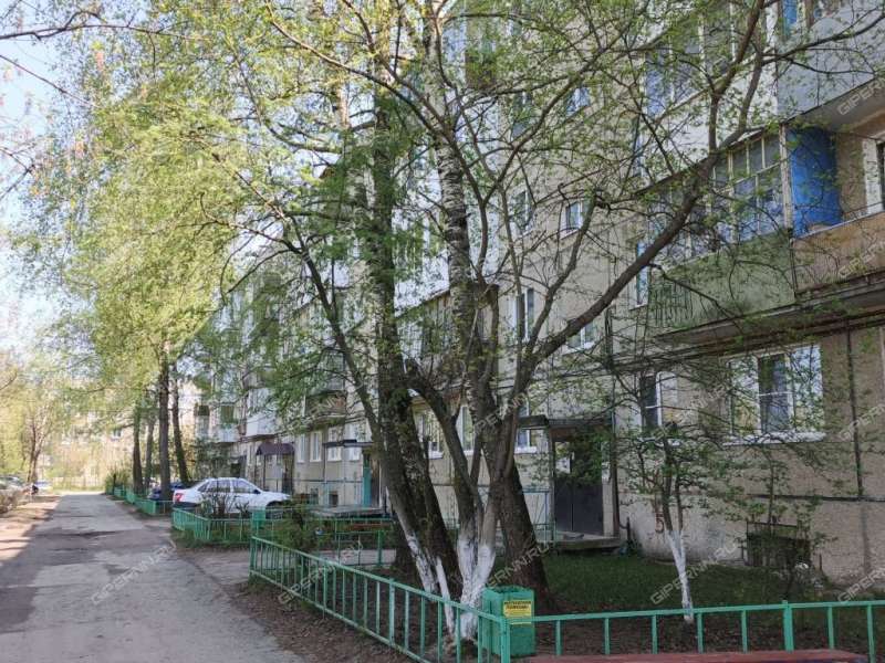 трёхкомнатная квартира на улице Комбрига Патоличева дом 25 город Дзержинск