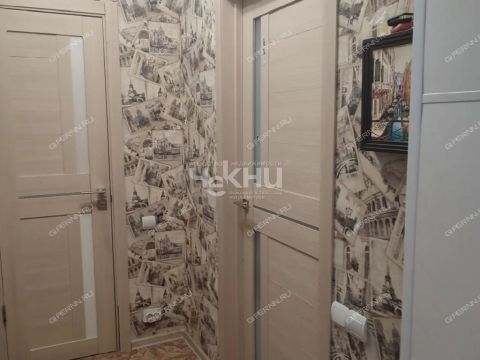 taunhaus-per-tretiy-tihiy-d-1 фото