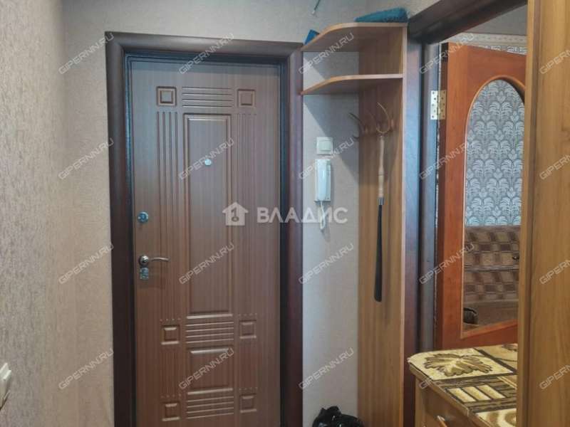 однокомнатная квартира на Днепропетровской улице дом 12