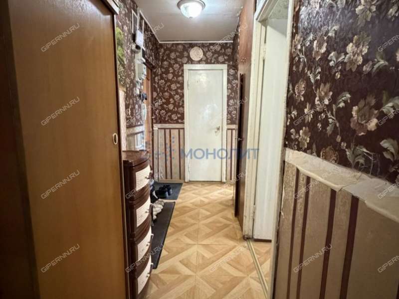 трёхкомнатная квартира на улице Красных Зорь дом 17