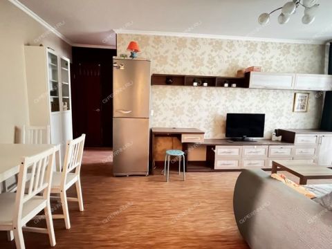 3-komnatnaya-ul-admirala-vasyunina-d-8 фото