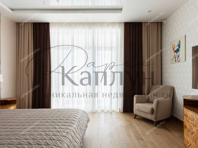 четырёхкомнатная квартира на улице Максима Горького дом 77