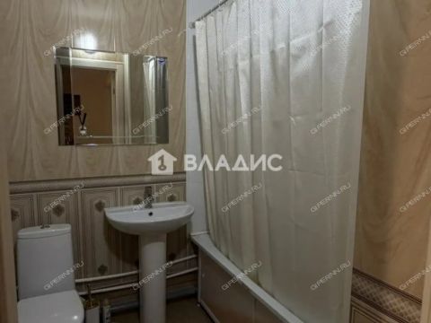 1-komnatnaya-ul-romantikov-d-3 фото