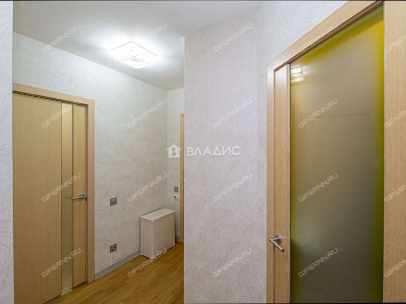 трёхкомнатная квартира на Полтавской улице дом 3