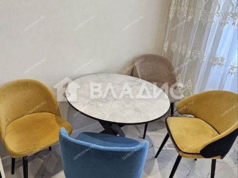 1-komnatnaya-ul-zelenhozovskaya-d-1n фото