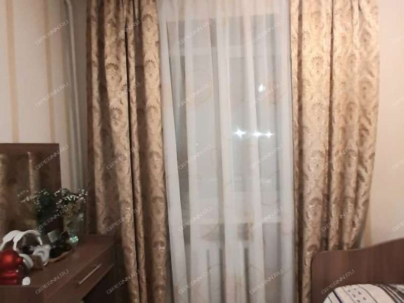 четырёхкомнатная квартира на Московском шоссе дом 225