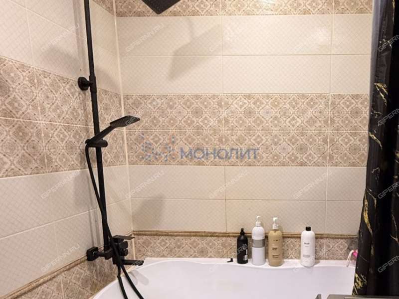 трёхкомнатная квартира на улице Зайцева дом 17 к1