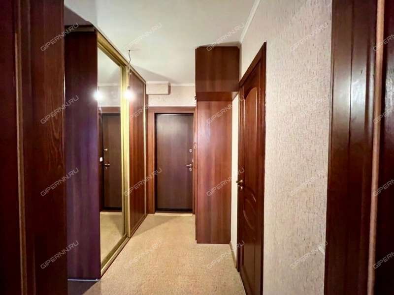 трёхкомнатная квартира на улице Янки Купалы дом 42