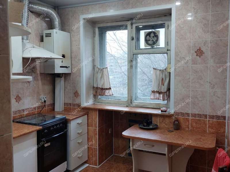 трёхкомнатная квартира на улице Васильева дом 8