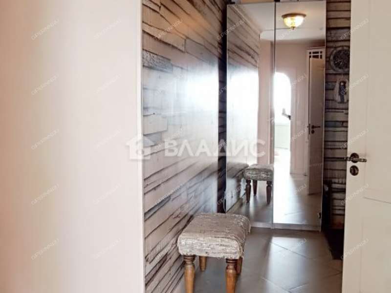 двухкомнатная квартира на улице Академика Сахарова дом 117 к1