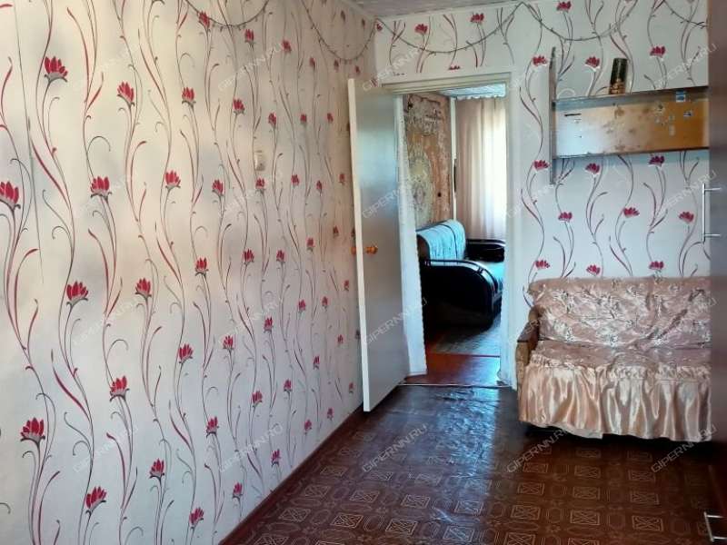 трёхкомнатная квартира на Львовской улице дом 33