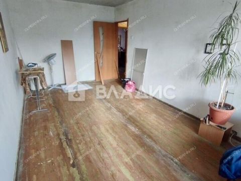 3-komnatnaya-ul-sergeya-tyulenina-d-20 фото