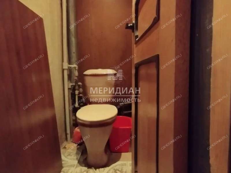 трёхкомнатная квартира на проспекте Кораблестроителей дом 1