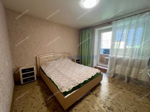 2-komnatnaya-ul-literaturnaya-d-6a фото