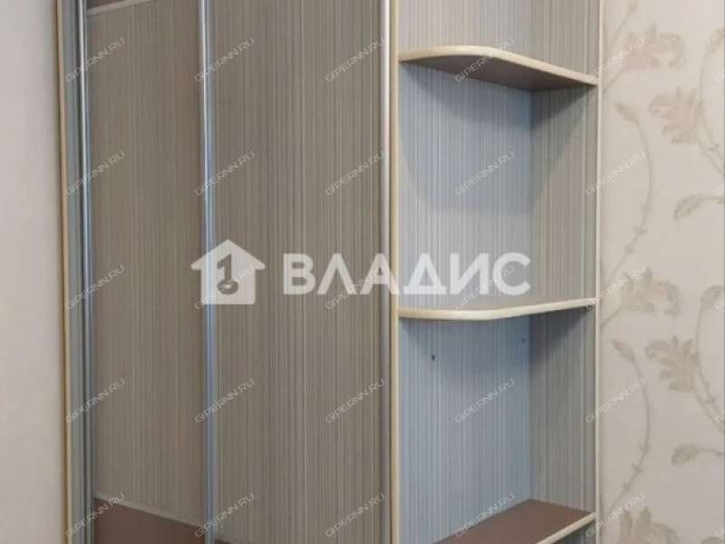 двухкомнатная квартира на бульваре Академика Королёва дом 4