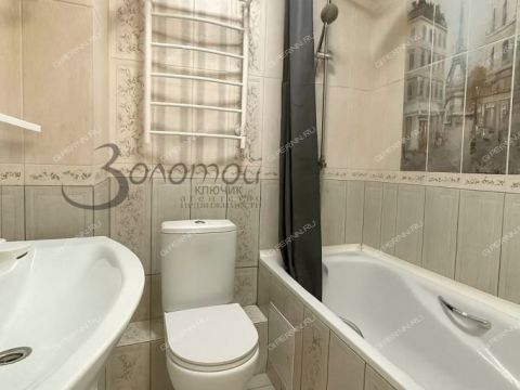 1-komnatnaya-ul-kompozitora-kasyanova-d-12 фото