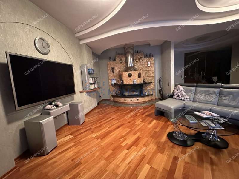 шестикомнатная квартира на Студёной улице дом 32