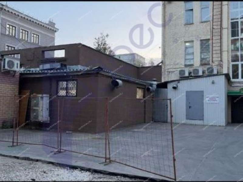 здание под коммерческую недвижимость на улице Коминтерна