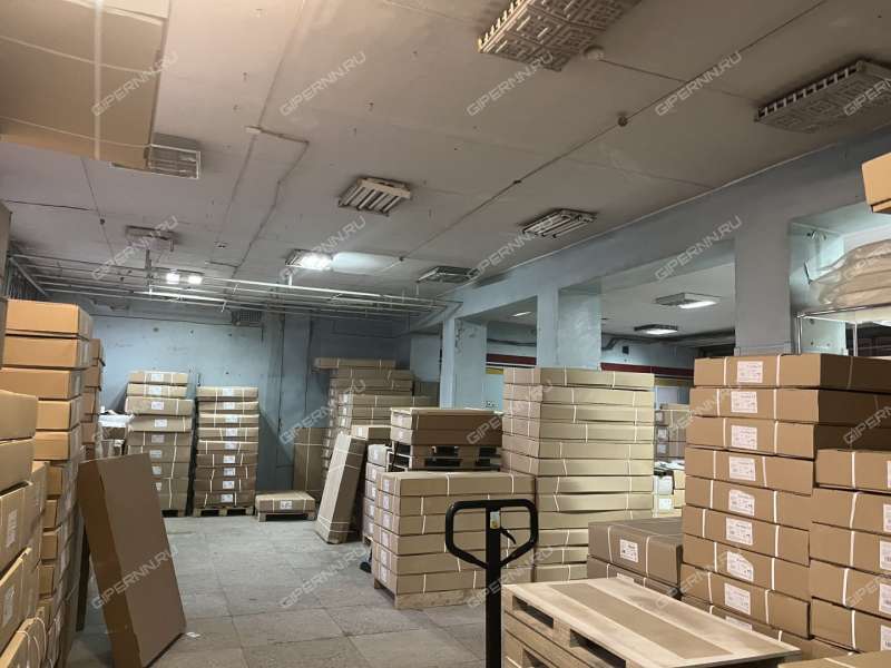 помещение под помещение свободного назначения, торговую площадь на Московском шоссе