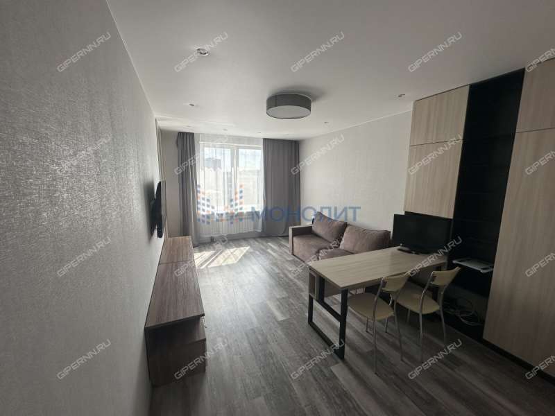 трёхкомнатная квартира на Лысогорской улице дом 89 к3
