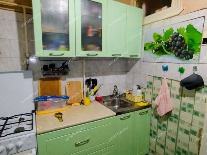 двухкомнатная квартира на улице Страж Революции дом 4