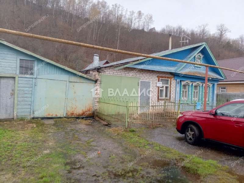 дом на улице Куйбышева село Безводное