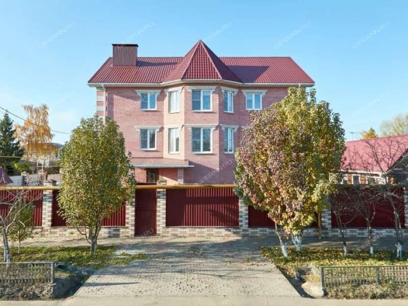 коттедж на улице Павла Корчагина