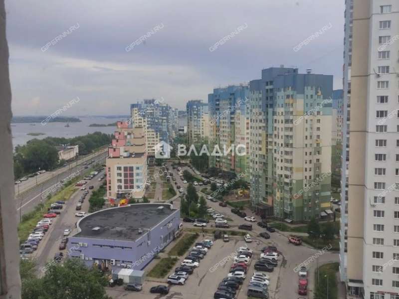 четырёхкомнатная квартира на Волжской набережной дом 10