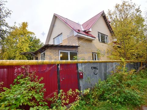 dom-poselok-volodarskogo-per-vrachebnyy-d-1 фото