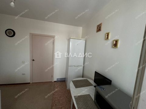 2-komnatnaya-ul-narodnaya-d-22 фото