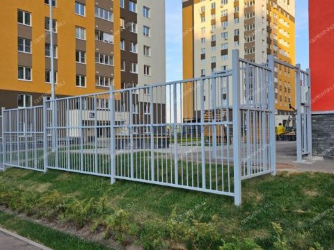 2-komnatnaya-prosp-geroev-donbassa-d-3 фото