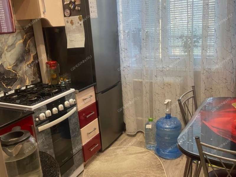 двухкомнатная квартира в 6-м микрорайоне дом 7