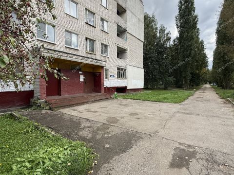 kvartira-studiya-ul-burdenko-d-44 фото