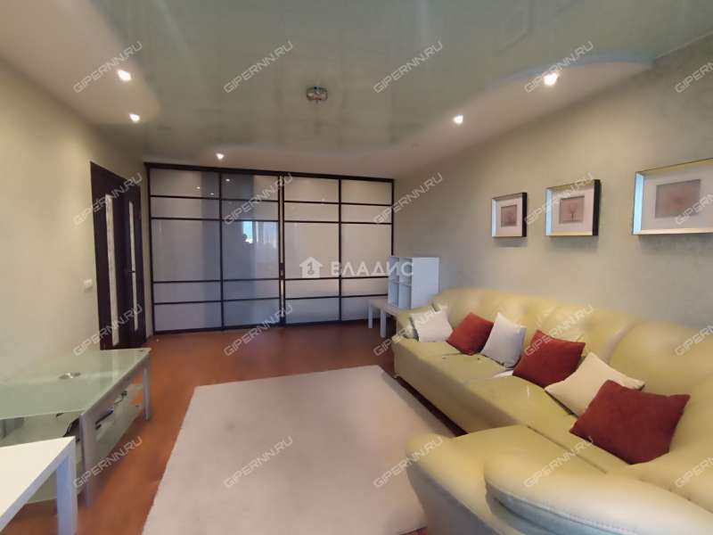 однокомнатная квартира на улице Родионова дом 189/24