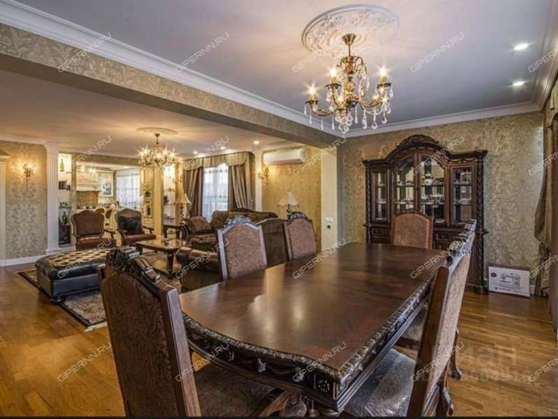 трёхкомнатная квартира на улице Родионова дом 192 к4