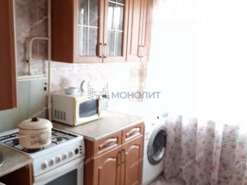 четырёхкомнатная квартира на улице Политбойцов дом 4