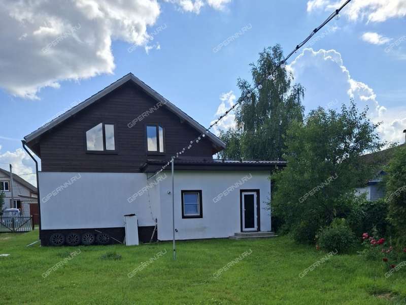 дом на Берёзовой улице посёлок Ждановский