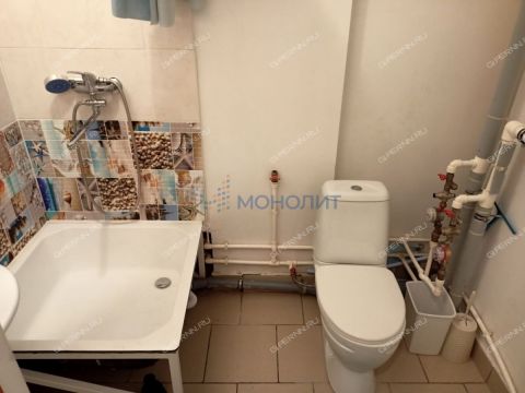 kvartira-studiya-b-r-yuzhnyy-d-14 фото