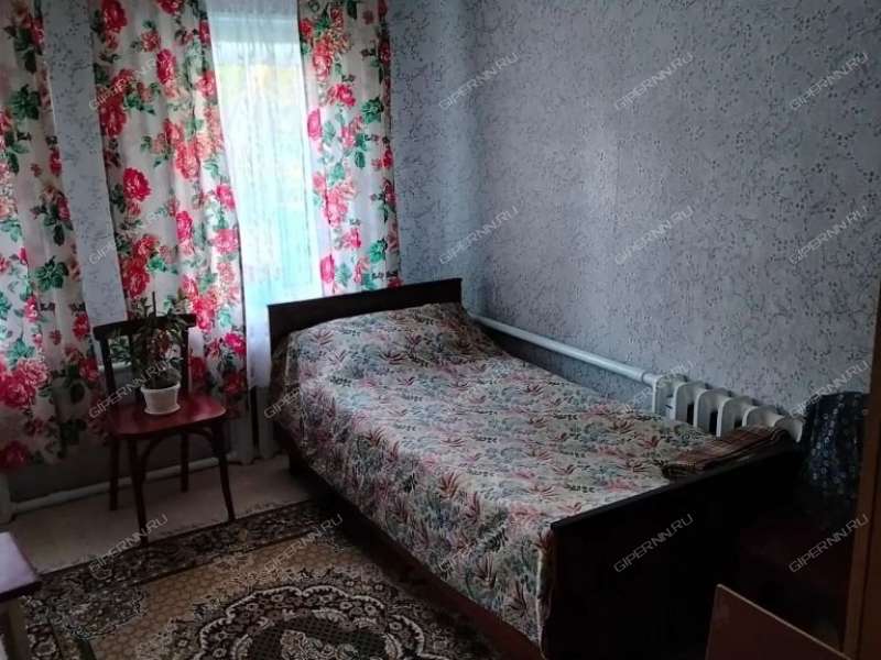 дом на Центральной улице село Убежицы