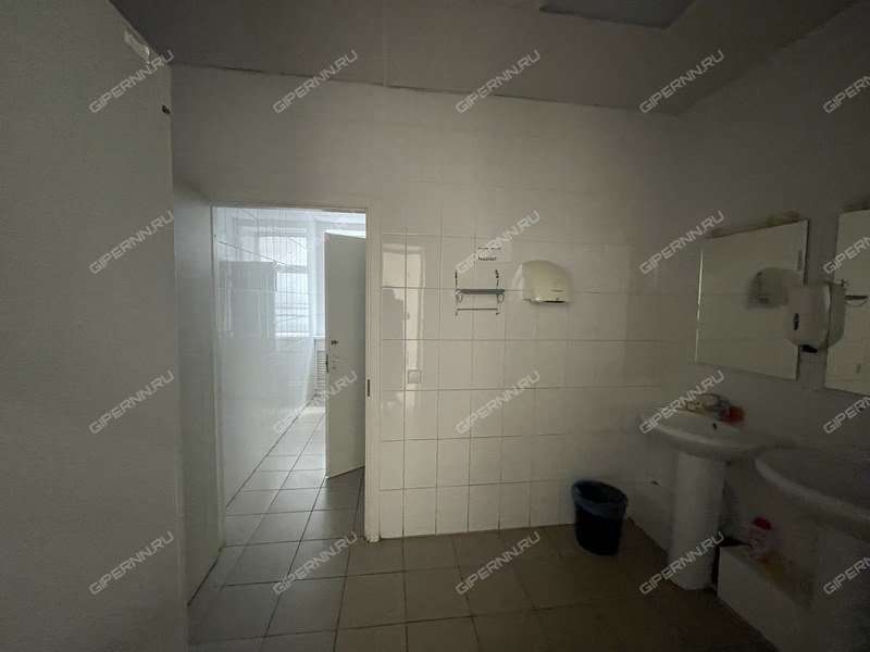 помещение под офис на улице Коминтерна