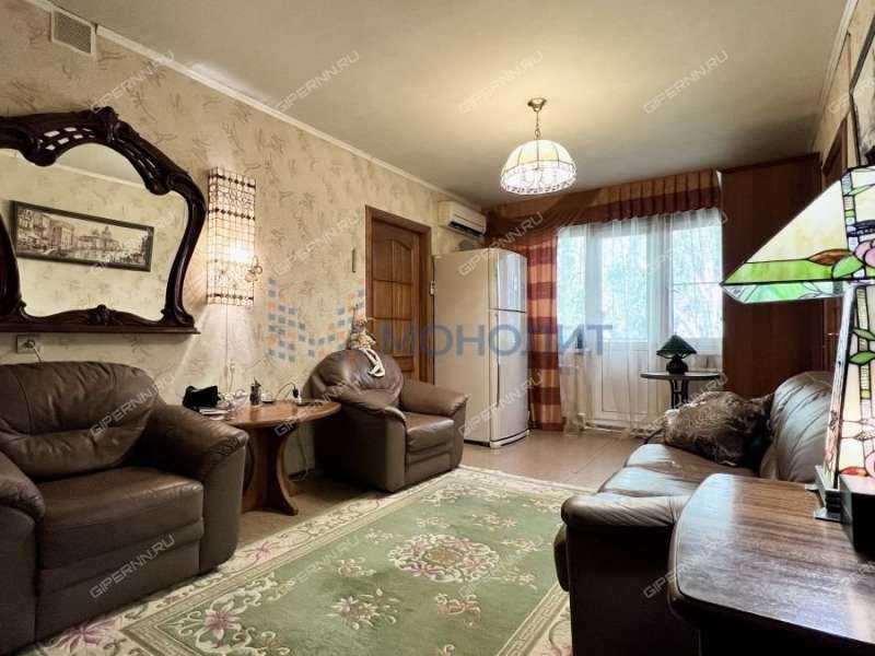 двухкомнатная квартира на Суетинской улице дом 10