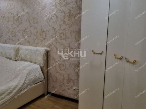 1-komnatnaya-ul-geroev-kosmosa-d-6 фото