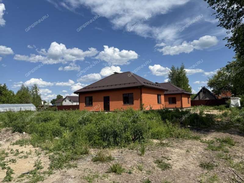 дом на школьная деревня Зелецино