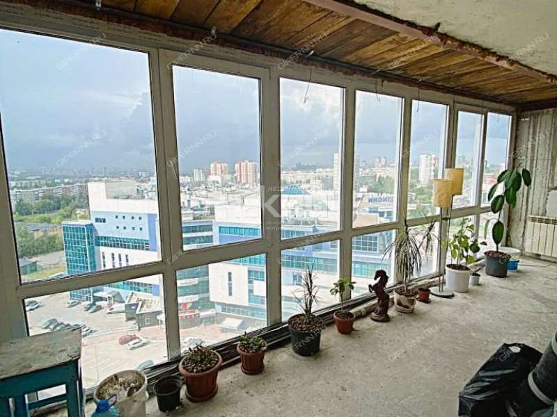 пятикомнатная квартира на улице Композитора Касьянова дом 1