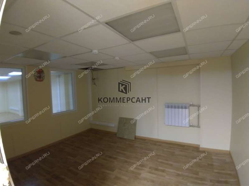 помещение под торговую площадь на Совнаркомовской улице