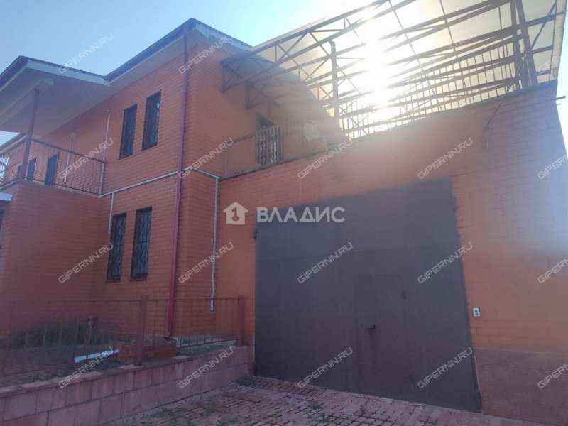 дом на Садовой улице посёлок Буревестник