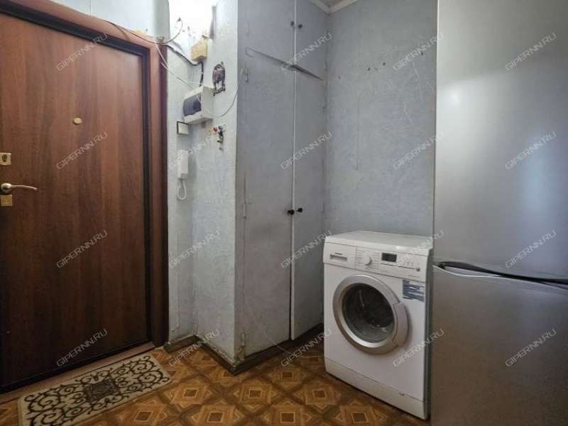 трёхкомнатная квартира на улице Мельникова дом 18