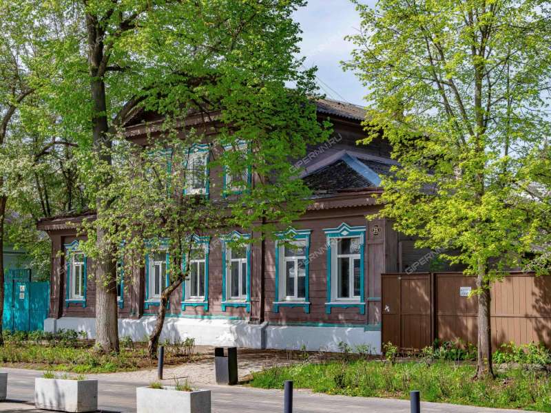 здание под торговую площадь, недвижимость под гостиничный бизнес на Большой Покровской улице